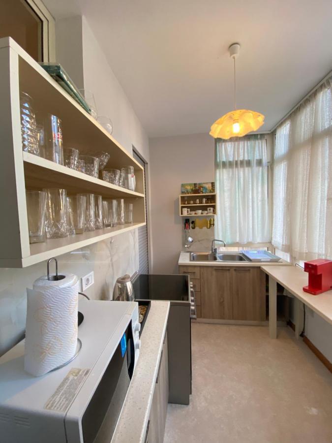 Ultra Apartments 'New Baazar' Tirana Buitenkant foto